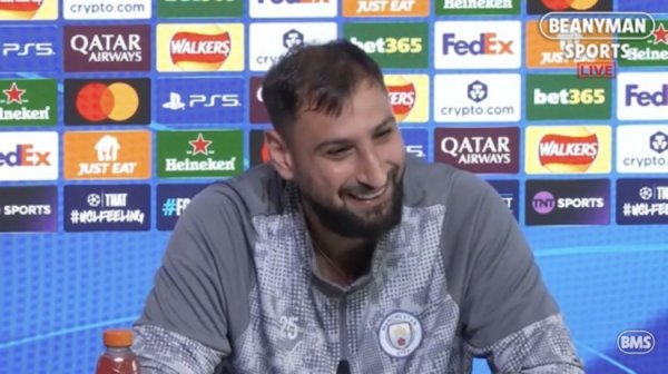 多纳鲁马：很高兴与瓜帅共事，期待在曼城很多年 不会再谈论过去