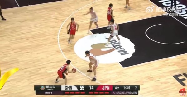 媒体人晒日本16岁女孩掩护坏动作:小姑娘谁教你这招的呀?挺坏! 媒体人晒日本16岁女孩掩护坏动作:小姑娘谁教你这招的呀?挺坏!