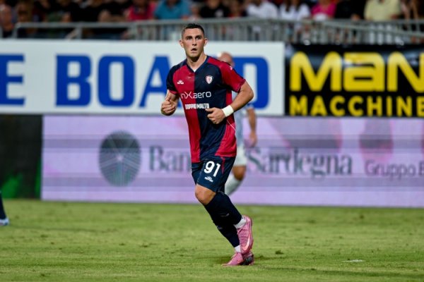 佛罗伦萨官方：卡利亚里前场球员皮科利加盟，据悉转会费总价2700万欧