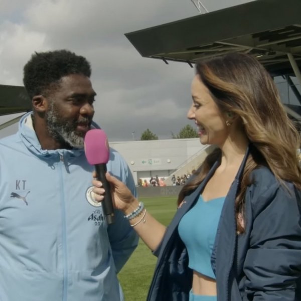 科洛-图雷:曼城队内都是真正顶尖的球员,他们都渴望赢得赛事 科洛-图雷:曼城队内都是真正顶尖的球员,他们都渴望赢得赛事