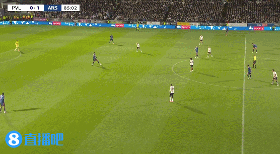 锁定胜局！特罗萨德远射破门，萨利巴长传助功