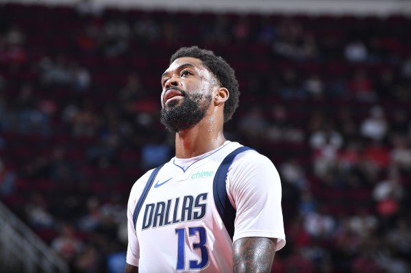 基德：马绍尔练习  营攻防两端表现都很稳定 他带来了很多积极贡献