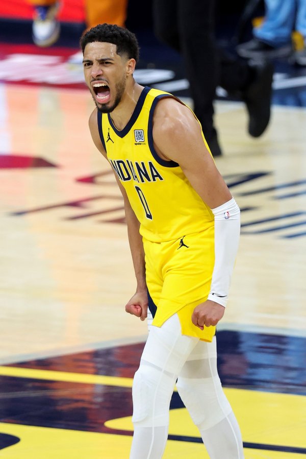 哈利伯顿:被评为最被高估的球员激励了我 球队因此而团结在一起 哈利伯顿:被评为最被高估的球员激励了我 球队因此而团结在一起