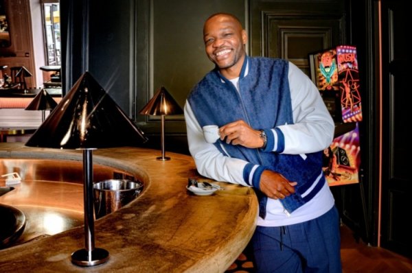 40岁曼丹达：我与马赛是天作之合，丢掉法国队杆位守门员让我很失落