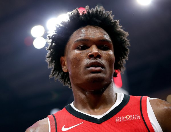 💥打架了!阿门和老六卡位抱摔连续出手!前者吃恶犯后者吃T 💥打架了!阿门和老六卡位抱摔连续出手!前者吃恶犯后者吃T