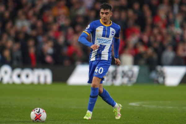 德天空：多特想租布莱顿中场球员布纳诺特，但对方希望球员留在英格兰