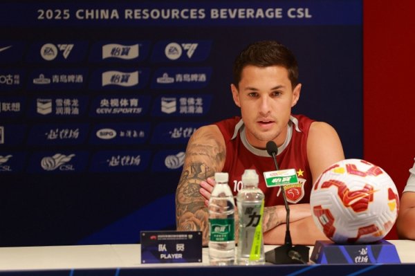 沪媒:维塔尔、李帅均可以出战明晚对阵河南的赛事 沪媒:维塔尔、李帅均可以出战明晚对阵河南的赛事