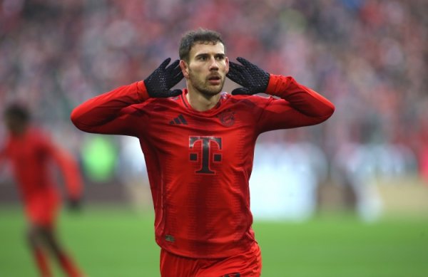 里肯：格雷茨卡加盟传闻是外界胡编的，多特目前的阵形    架构很好