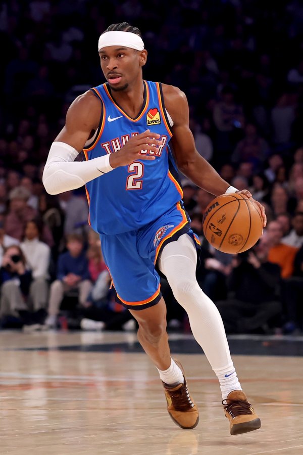 美记：亚历山大面对最好防卫  者阿门稳稳命中跳投最有价值球员级别表现