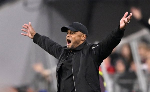 火力凶猛!拜仁连续7场职业联赛 得分 3+,差1场追平自己保持的德甲记录 火力凶猛!拜仁连续7场职业联赛 得分 3+,差1场追平自己保持的德甲记录