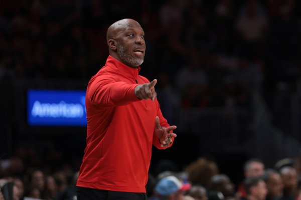 美记：罗齐尔与非法体育赌博有关被指控 比卢普斯则是非法扑克